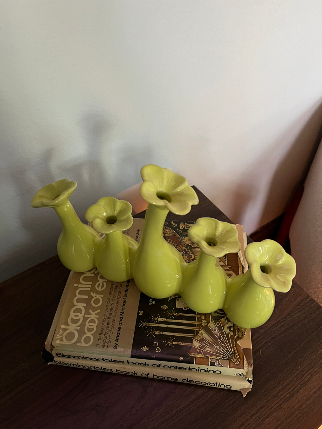 Green Flower Budvase